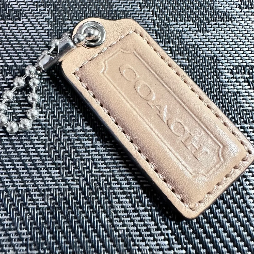 Coach Beige Leather Key Holder Logo Key Fob Keychain Silver Ball Chain Purse Tag